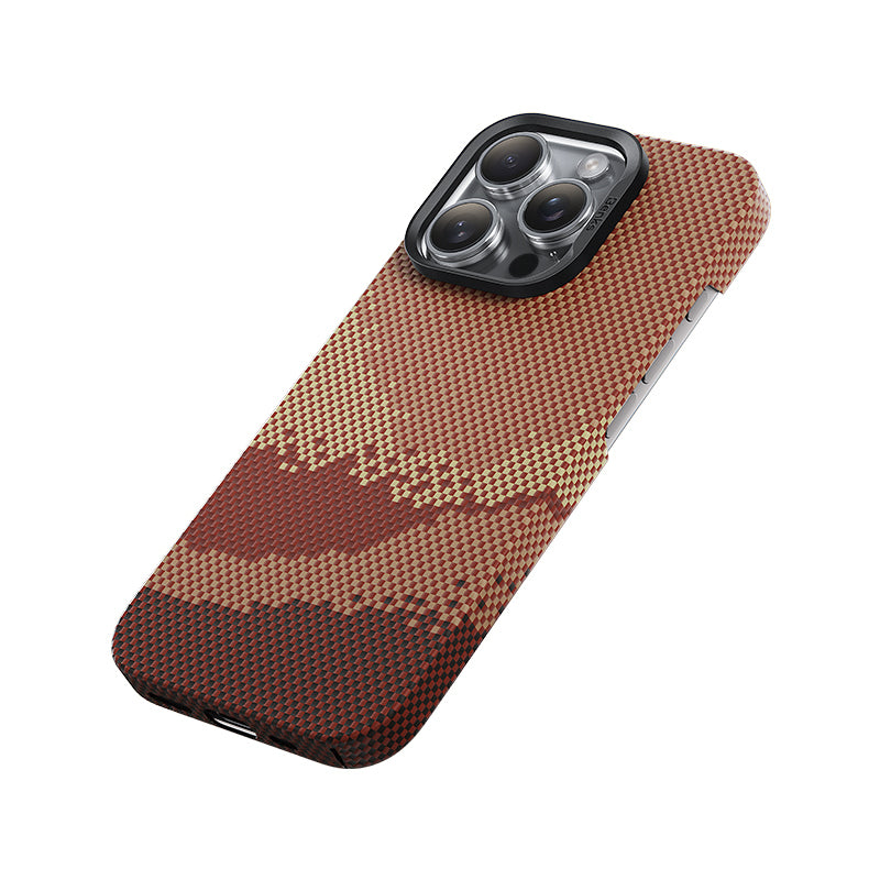 iPhone 16 Pro Kılıf M-safe Şarj Özellikli Benks GoldenTide ArmorAir 600D Kevlar Karbon Kılıf