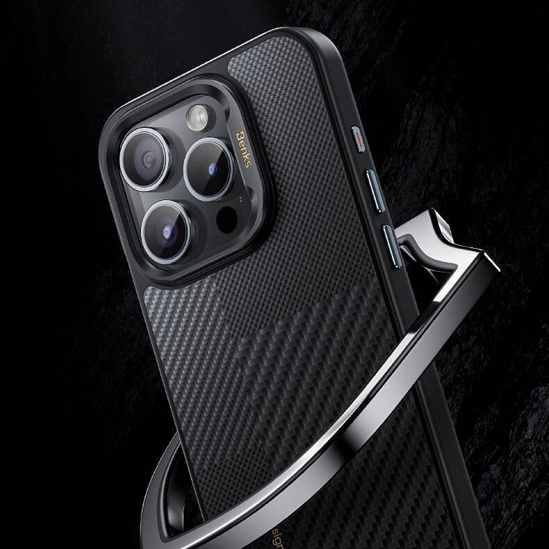 iPhone 16 Pro Kılıf M-safe Şarj Özellikli Karbon Fiber Benks Montage Hybrid ArmorPro Kevlar Kılıf