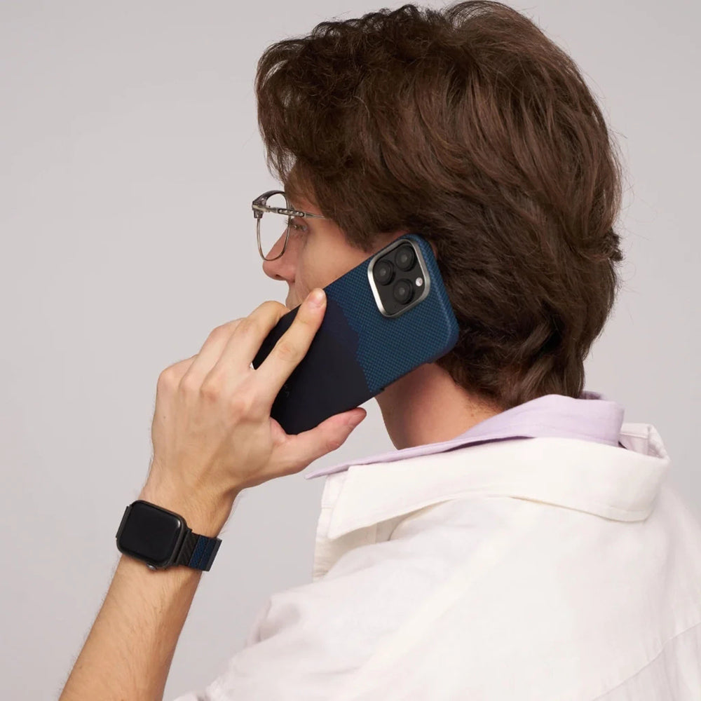 iPhone 16 Pro Kılıf M-safe Şarj Özellikli Lumintex Teknolojili Fosforlu Özellikli Aramid Fiber Pitaka Tactile Woven Starpeak Serisi Milky Way Galaxy Kılıf
