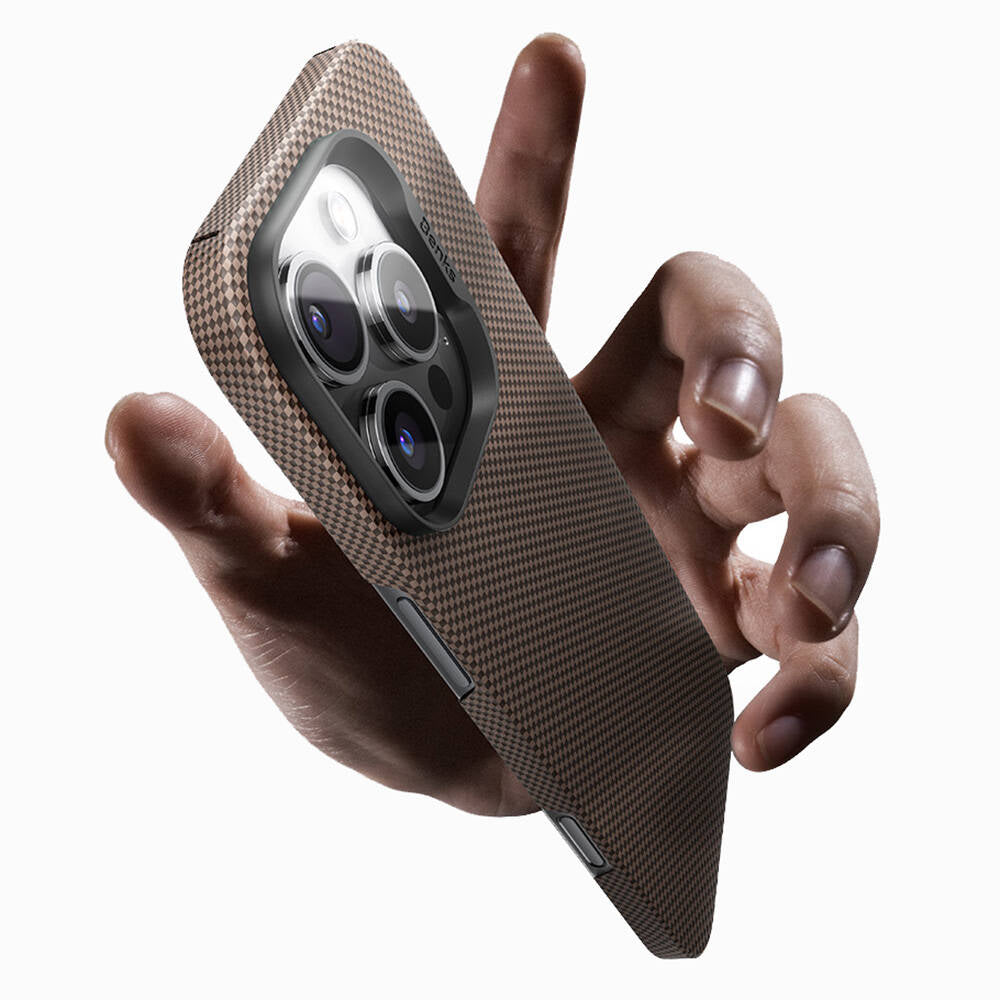 iPhone 16 Pro Max Kılıf M-safe Şarj Özellikli Benks ArmorTint Serisi ArmorAir Kevlar Kılıf