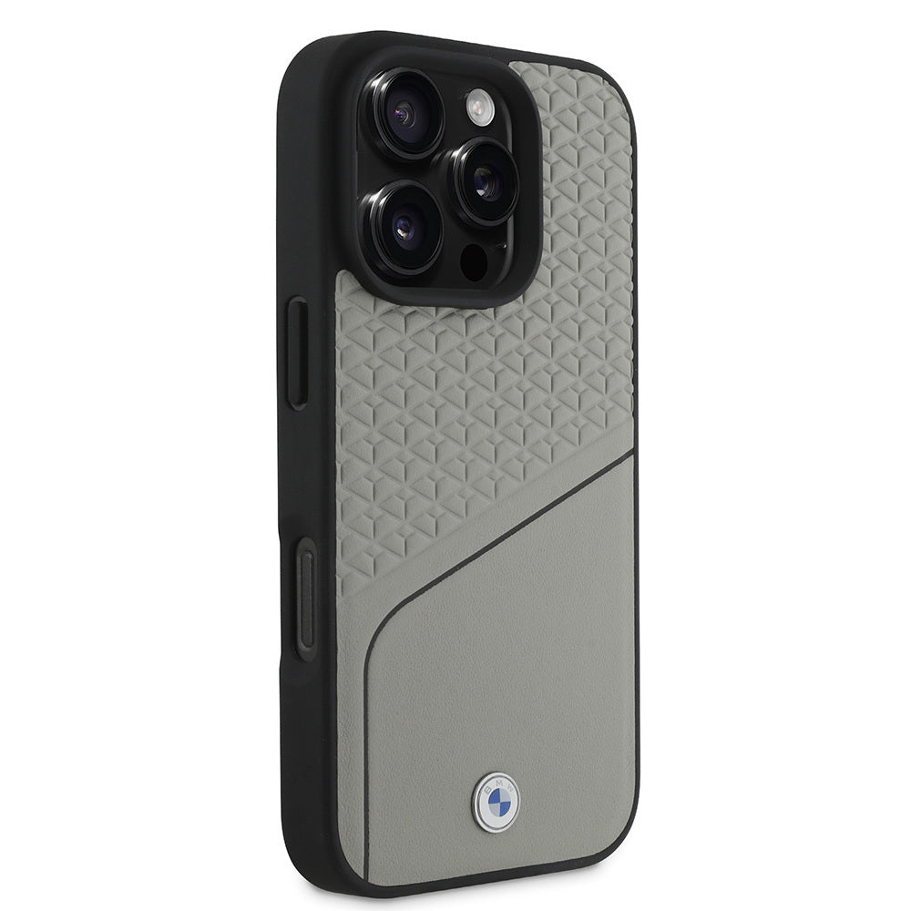 iPhone 16 Pro Max Kılıf BMW Orijinal Lisanslı M-safe Şarj Özellikli Metal Logolu Dokulu ve Çizgili Deri Kılıf