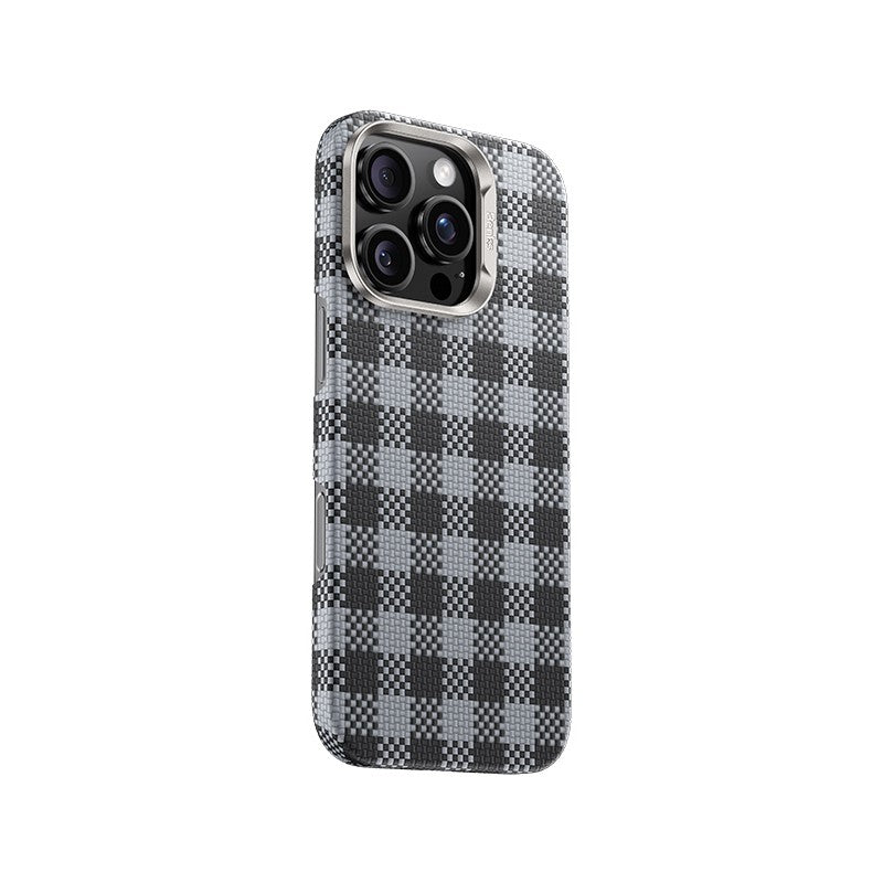 iPhone 16 Pro Max Kılıf M-safe Şarj Özellikli Ekose Tasarımlı Benks ArmorVichy Kevlar Karbon Kılıf