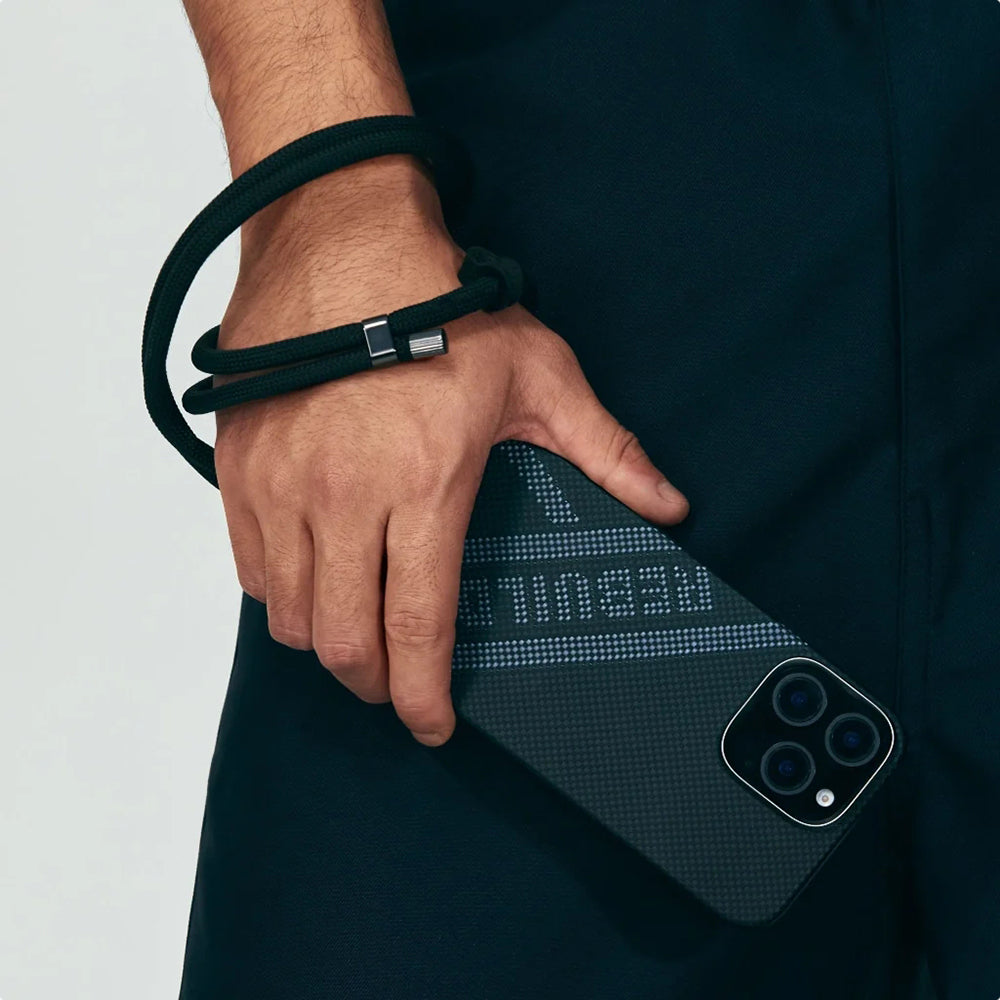 iPhone 16 Pro Max Kılıf M-safe Şarj Özellikli Aramid Karbon Fiber Re-TROS Tasarımlı Pitaka Tactile Woven Rebuilding Serisi Kılıf