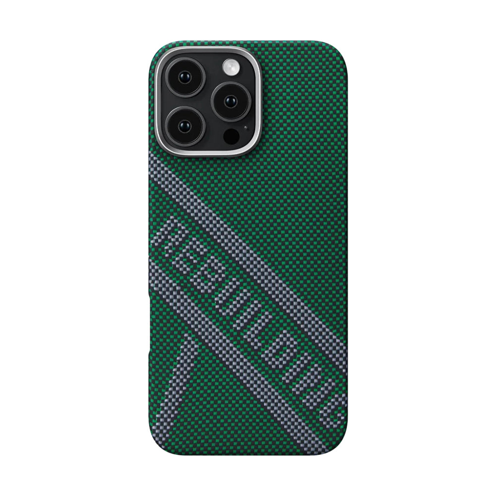 iPhone 16 Pro Max Kılıf M-safe Şarj Özellikli Aramid Karbon Fiber Re-TROS Tasarımlı Pitaka Tactile Woven Rebuilding Serisi Kılıf