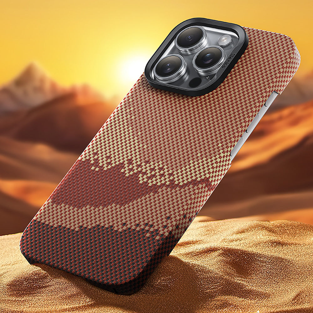 iPhone 16 Pro Max Kılıf M-safe Şarj Özellikli Benks GoldenTide ArmorAir 600D Kevlar Karbon Kılıf