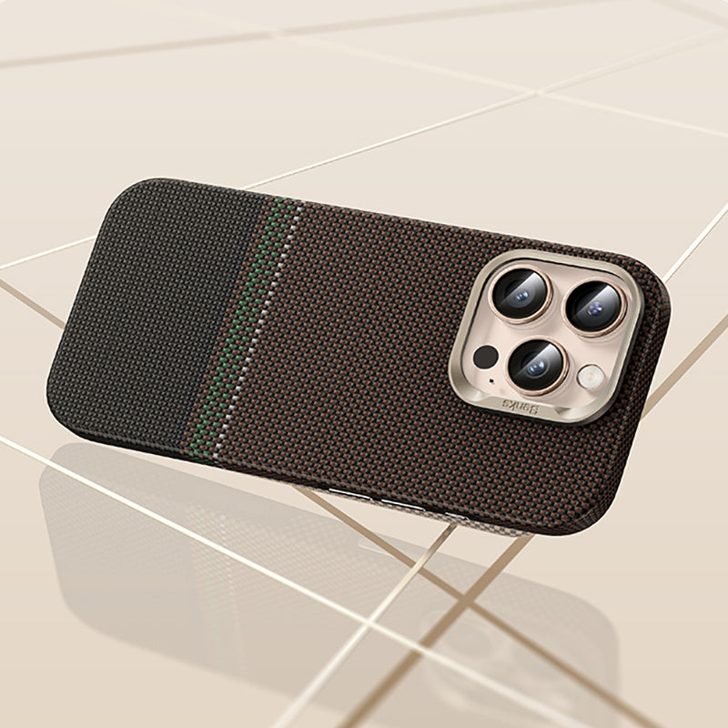 iPhone 16 Pro Max Kılıf M-safe Şarj Özellikli Karbon Fiber Tasarımlı Benks Prestige ArmorPro Kevlar Kılıf