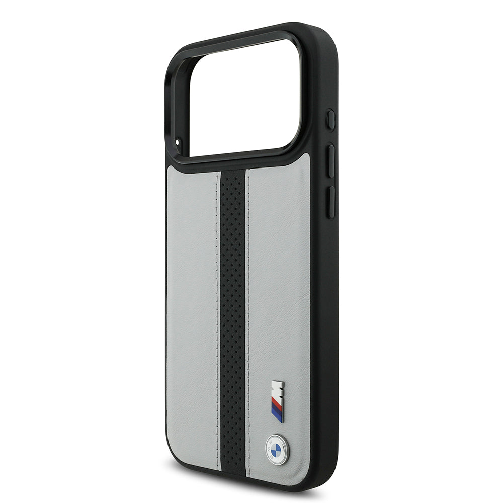 iPhone 17 Pro Kılıf BMW Orijinal Lisanslı M-safe Şarj Özellikli Deri Arka Yüzey Metal Logolu Delikli Şerit Tasarımlı Kılıf