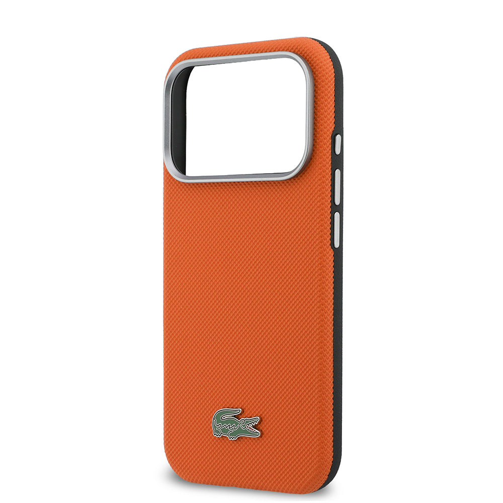 iPhone 17 Pro Kılıf Lacoste Orijinal Lisanslı M-Safe Şarj Özellikli PVC Yarı Pike Desenli Arka Yüzey İkonik Timsah Dokuma Logolu Kılıf