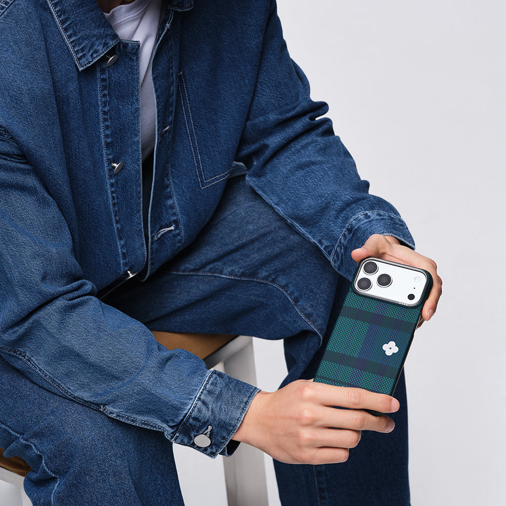 iPhone 17 Pro Kılıf M-safe Şarj Özellikli Aramid Karbon Fiber Pitaka Flora in Grid Serisi Kılıf
