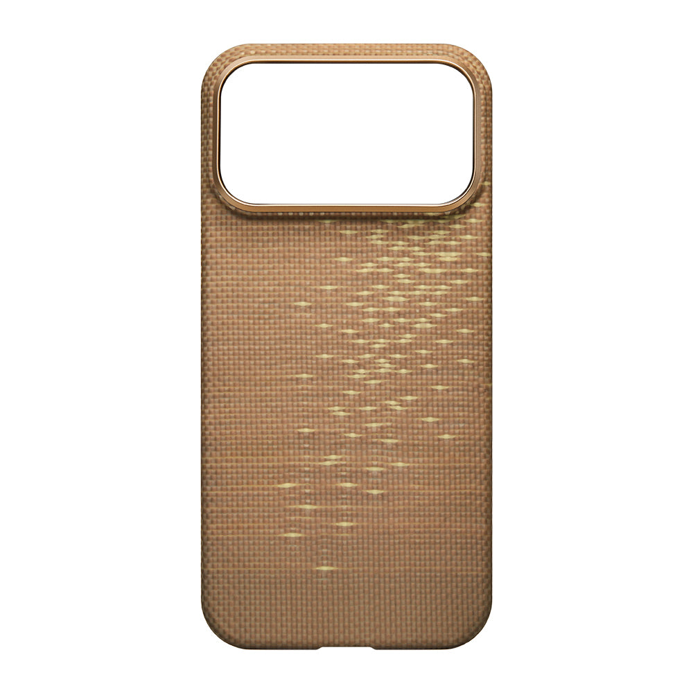 iPhone 17 Pro Kılıf M-safe Şarj Özellikli Aramid Karbon Fiber Pitaka Glints of Gold Ultra Slim Serisi Kılıf