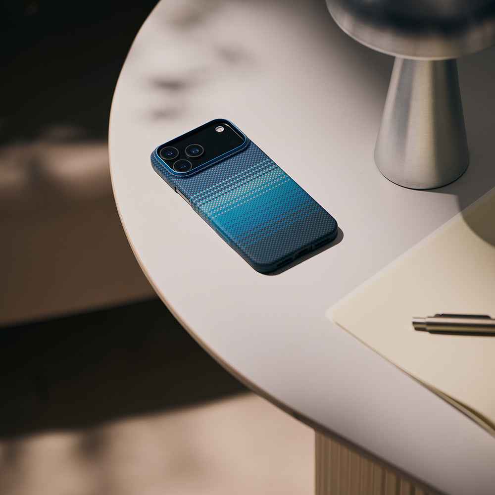 iPhone 17 Pro Kılıf M-safe Şarj Özellikli Aramid Karbon Fiber Pitaka Tactile Woven Sunset-Moonrise Serisi Kılıf