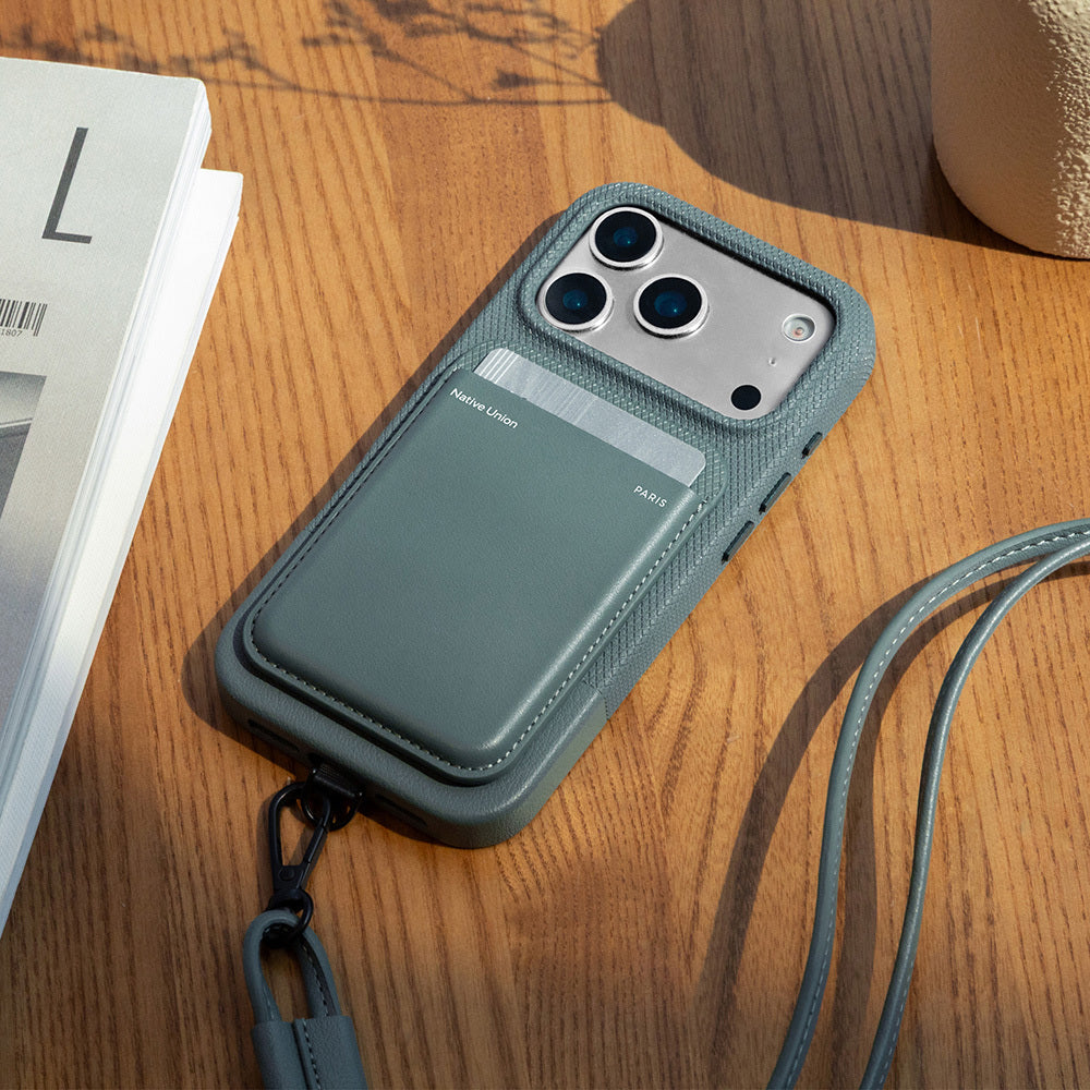 iPhone 17 Pro Kılıf M-safe Şarj Özellikli Deri Dokulu Native Union RE Classic Serisi Kılıf