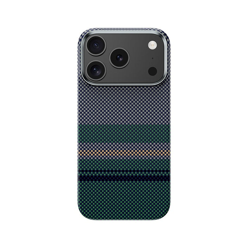 iPhone 17 Pro Kılıf M-safe Şarj Özellikli Karbon Fiber Tasarımlı Benks Aurora ArmorAir Kevlar Kılıf