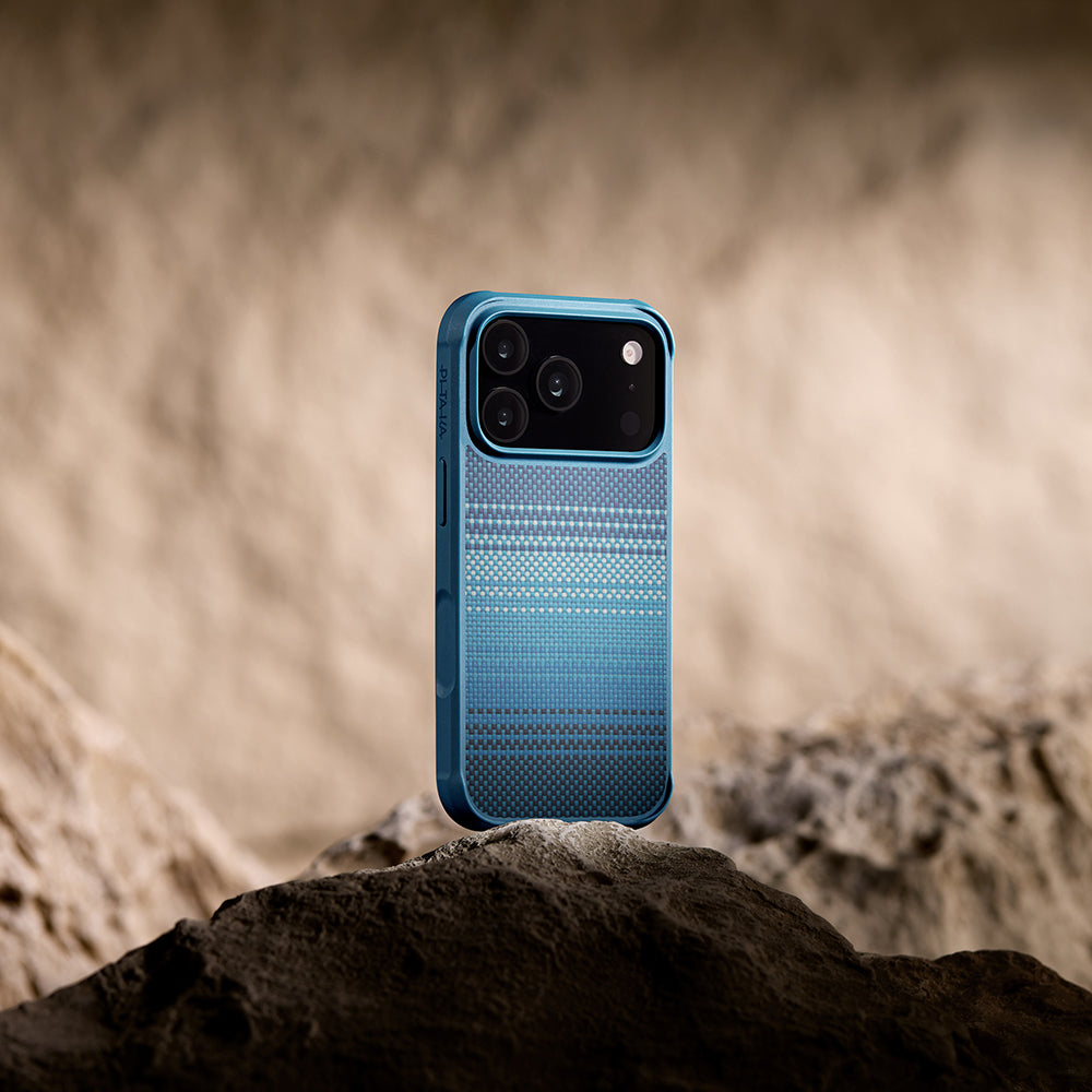 iPhone 17 Pro Kılıf M-safe Şarj Özellikli Pitaka Tactile Woven Sunset-Moonrise Aramid Pro Guard Serisi Karbon Kılıf