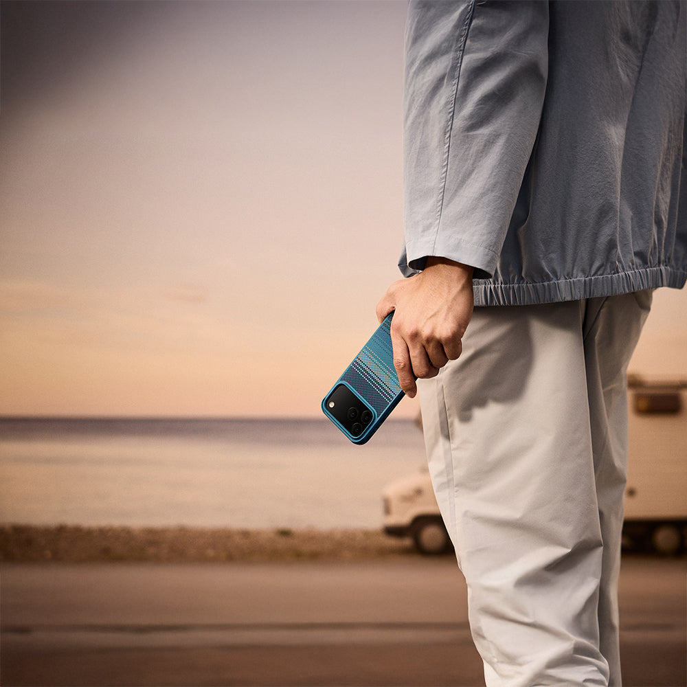 iPhone 17 Pro Kılıf M-safe Şarj Özellikli Pitaka Tactile Woven Sunset-Moonrise Aramid Pro Guard Serisi Karbon Kılıf