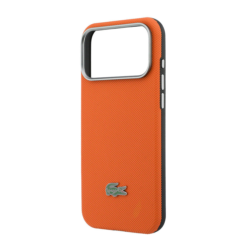 iPhone 17 Pro Max Kılıf Lacoste Orijinal Lisanslı M-Safe Şarj Özellikli PVC Yarı Pike Desenli Arka Yüzey İkonik Timsah Dokuma Logolu Kılıf