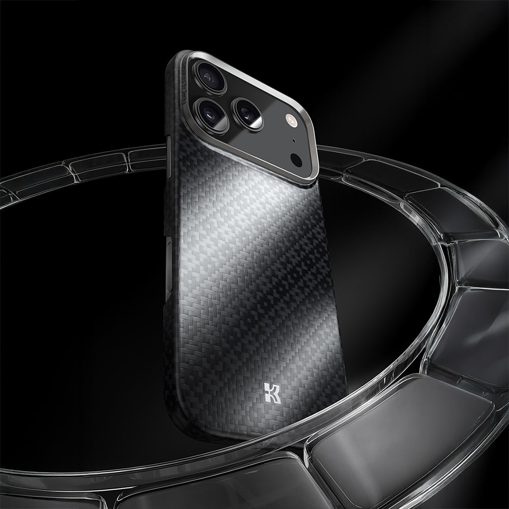 iPhone 17 Pro Max Kılıf M-Safe Şarj Özellikli Benks ArmorAir ArmorGrid Serisi Kevlar Karbon Kılıf