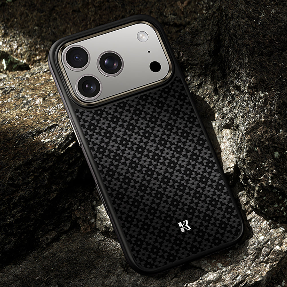 iPhone 17 Pro Max Kılıf M-Safe Şarj Özellikli Benks ArmorPro ArmorGrid Serisi Kevlar Karbon Kılıf