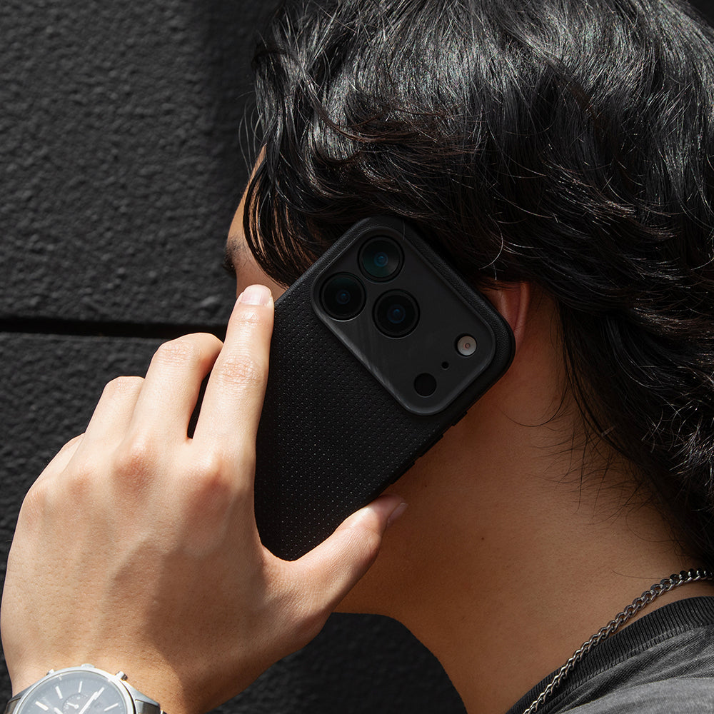 iPhone 17 Pro Max Kılıf M-safe Şarj Özellikli Deri Dokulu Native Union 2025 Active Serisi Kılıf