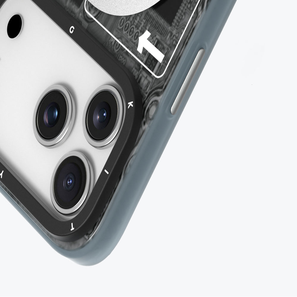 iPhone 17 Pro Max Kılıf M-safe Şarj Özellikli Kamera Denetim Butonlu Youngkit Technology Serisi Kılıf