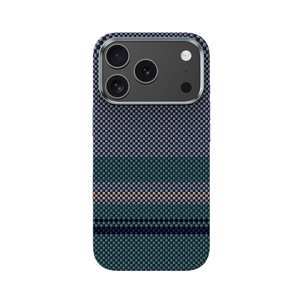 iPhone 17 Pro Max Kılıf M-safe Şarj Özellikli Karbon Fiber Tasarımlı Benks Aurora ArmorPro Kevlar Kılıf