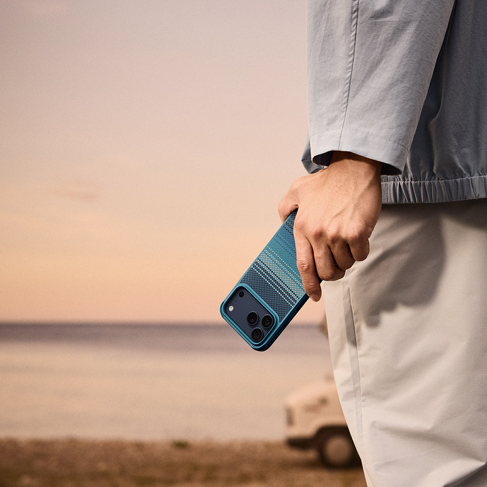 iPhone 17 Pro Max Kılıf M-safe Şarj Özellikli Pitaka Tactile Woven Sunset-Moonrise Aramid Pro Guard Serisi Karbon Kılıf