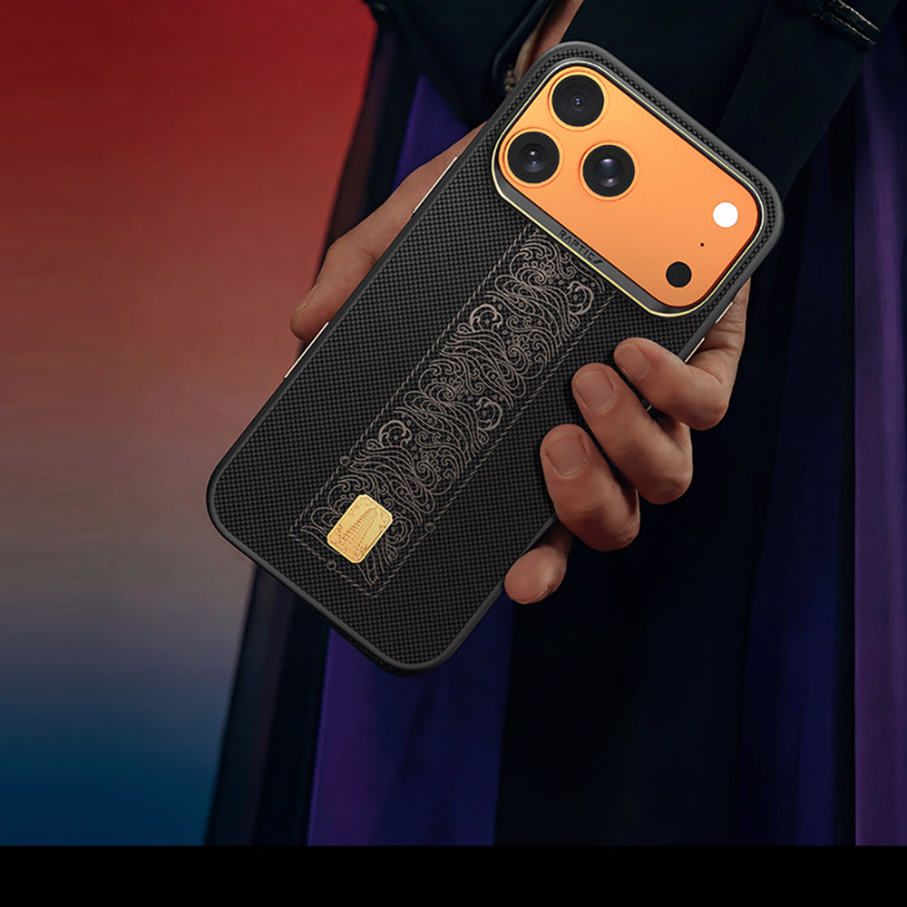 iPhone 17 Pro Max Kılıf M-safe Şarj Özellikli Raptic Aramid Dual Rise Serisi 24 Ayar Altın Kaplamalı Karbon Kılıf