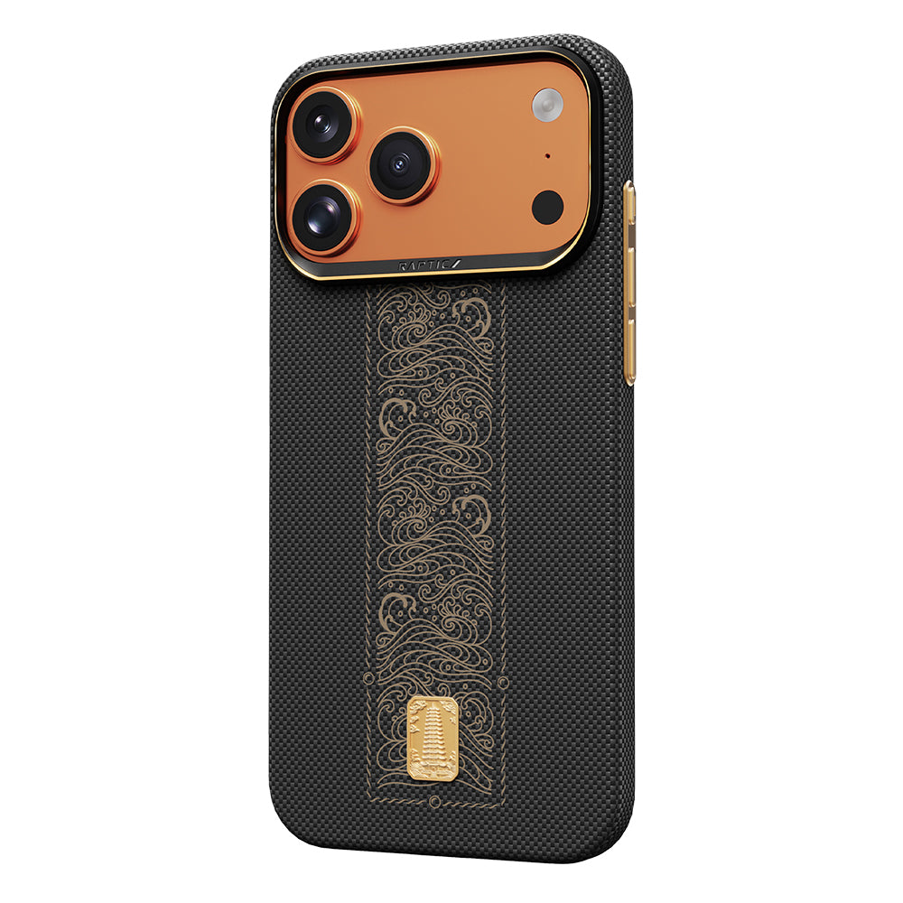 iPhone 17 Pro Max Kılıf M-safe Şarj Özellikli Raptic Aramid Skin Rise Serisi 24 Ayar Altın Kaplamalı Karbon Kılıf