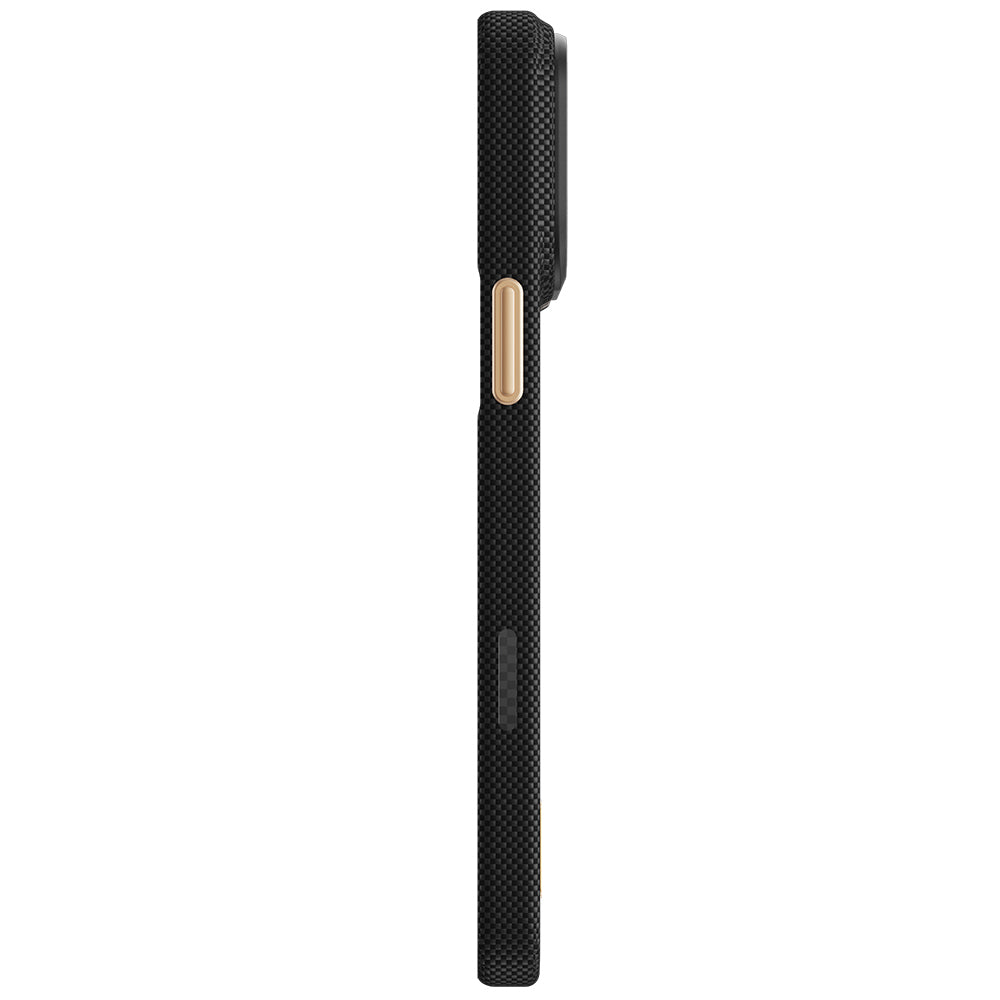 iPhone 18 Pro Kılıf M-safe Şarj Özellikli Raptic Aramid Skin Rise Serisi 24 Ayar Altın Kaplamalı Karbon Kılıf