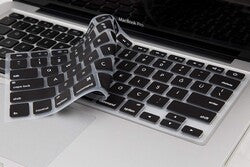 Macbook Pro 14.2 2023 A2779 Zore Klavye Koruyucu Silikon Ped