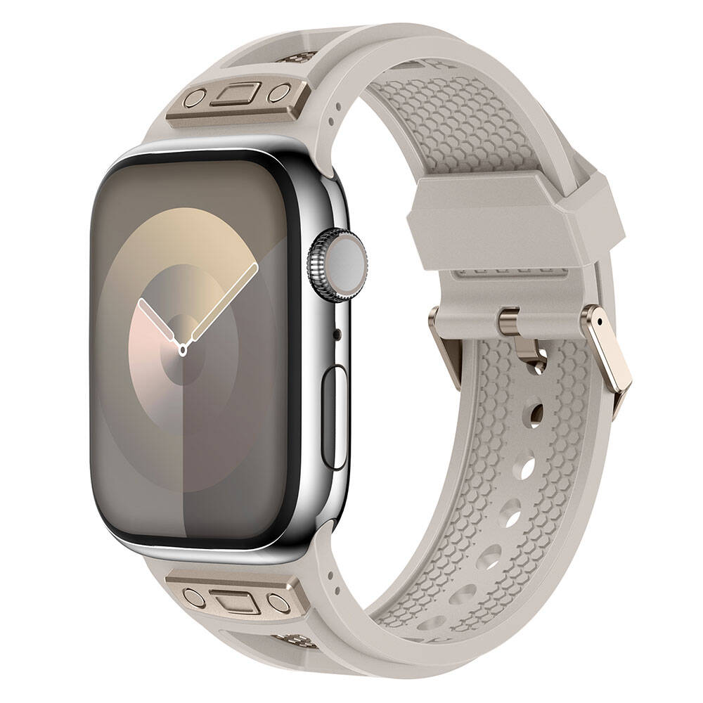 Watch 42mm Zore KRD-117 Hava Alabilen Delikli Metal Süslemeli Desenli Silikon Kordon