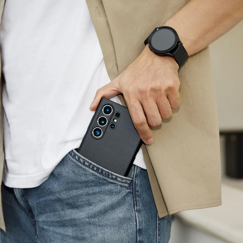 Galaxy S24 Ultra Kılıf M-safe Şarj Özellikli Aramid Karbon Fiber 3 Fonksiyon Butonlu Pitaka PinButton Serisi Kılıf