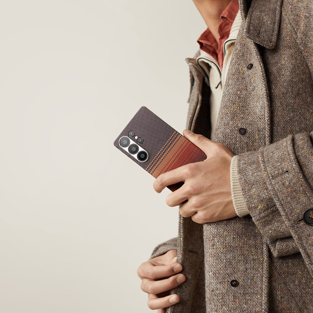 Galaxy S25 Ultra Kılıf M-safe Şarj Özellikli Aramid Karbon Fiber Pitaka Tactile Woven Sunset-Moonrise Serisi Kılıf