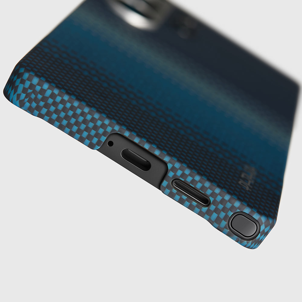 Galaxy S25 Ultra Kılıf M-safe Şarj Özellikli Aramid Karbon Fiber Pitaka Tactile Woven Sunset-Moonrise Serisi Kılıf