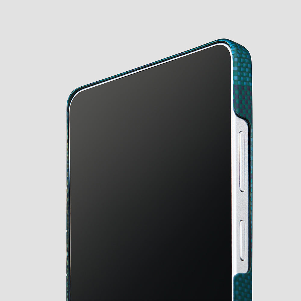 Galaxy S26 Ultra Kılıf M-safe Şarj Özellikli Aramid Karbon Fiber Pitaka Flora in Grid Serisi Kılıf
