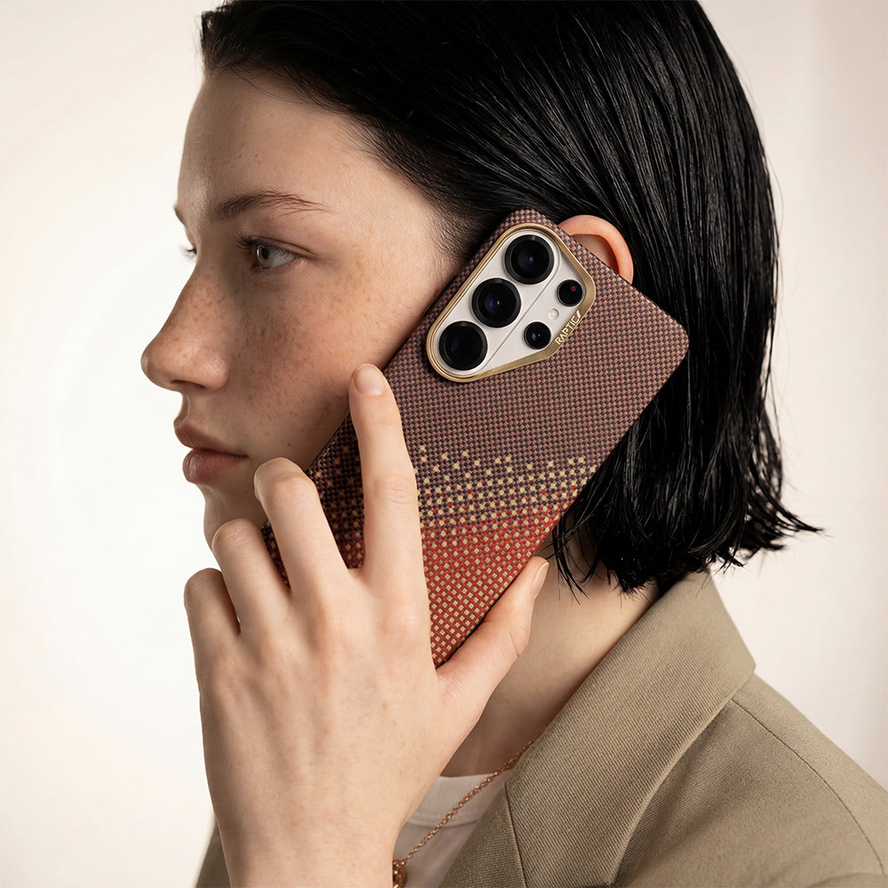 Galaxy S26 Ultra Kılıf M-safe Şarj Özellikli Raptic Aramid Skin Serisi Karbon Kılıf