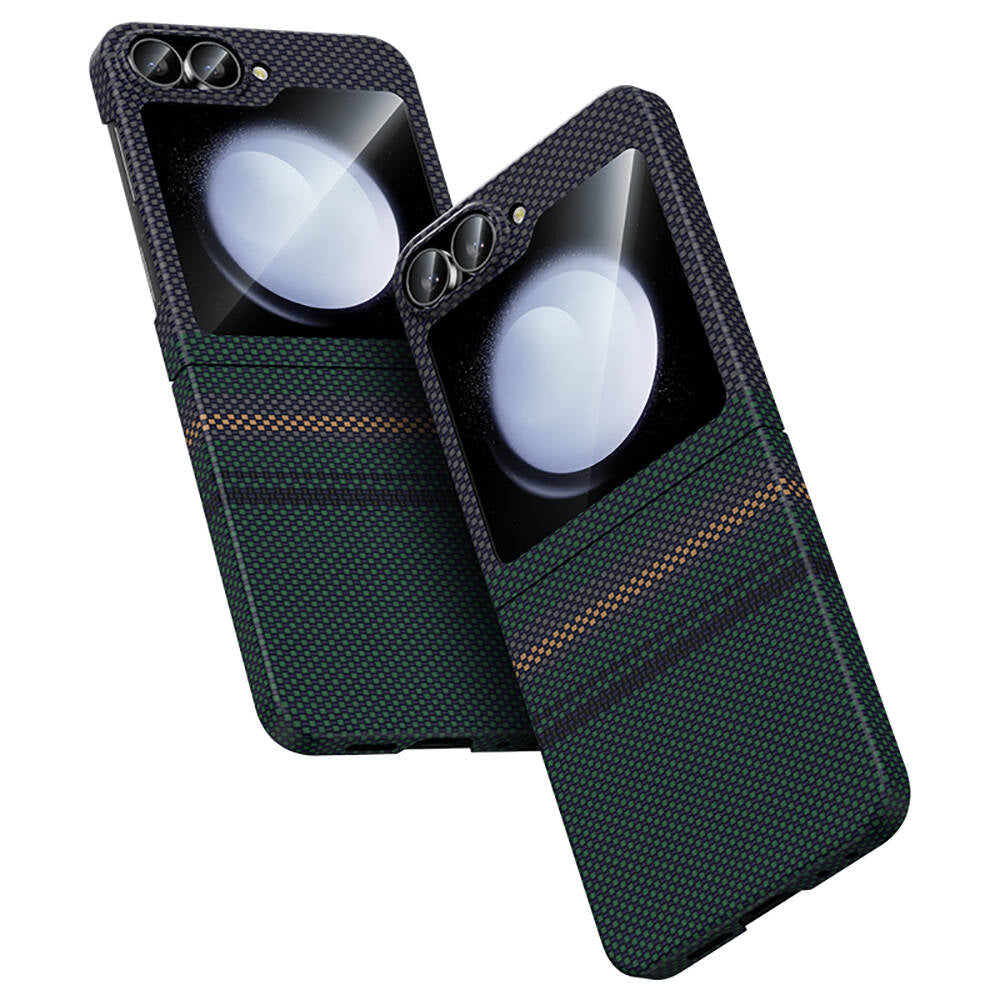 Galaxy Z Flip 6 Kılıf Karbon Fiber Tasarımlı Benks Aurora ArmorAir Kevlar Kılıf