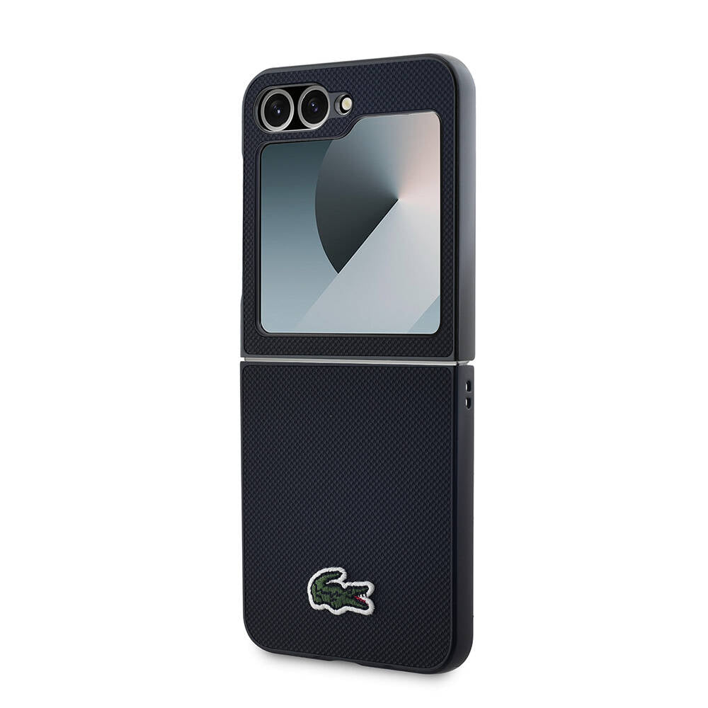 Galaxy Z Flip 6 Kılıf Lacoste orijinal Lisanslı M-safe Şarj Özellikli Pike Desenli Arka Yüzey İkonik Timsah Dokuma Logolu Kılıf