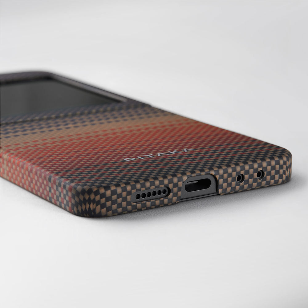 Galaxy Z Flip 6 Kılıf M-safe Şarj Özellikli Aramid Karbon Fiber Pitaka Tactile Woven Sunset-Moonrise Serisi Sunset Kılıf