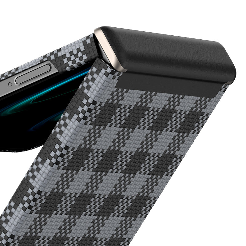 Galaxy Z Flip 7 Kılıf M-safe Şarj Özellikli Ekose Tasarımlı Benks ArmorAir ArmorVichy Kevlar Karbon Kılıf