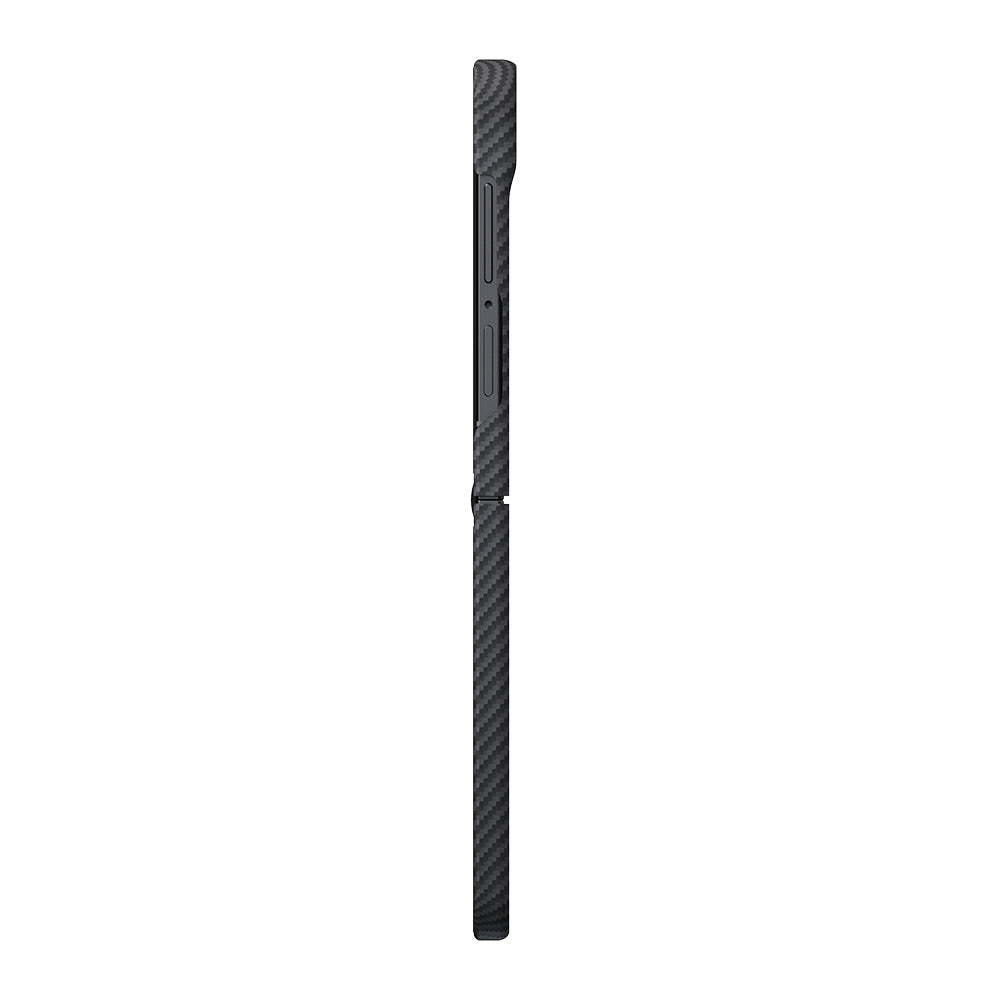 Galaxy Z Flip 8 Kılıf M-safe Şarj Özellikli 600D Aramid Karbon Fiber Pitaka Edge Serisi Black-Grey Twill Kılıf