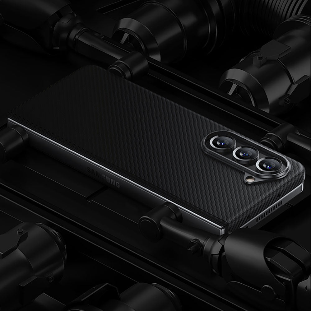 Galaxy Z Fold 5 Kılıf M-safe Özellikli Karbon Fiber Benks Essential 600D Kevlar Kılıf