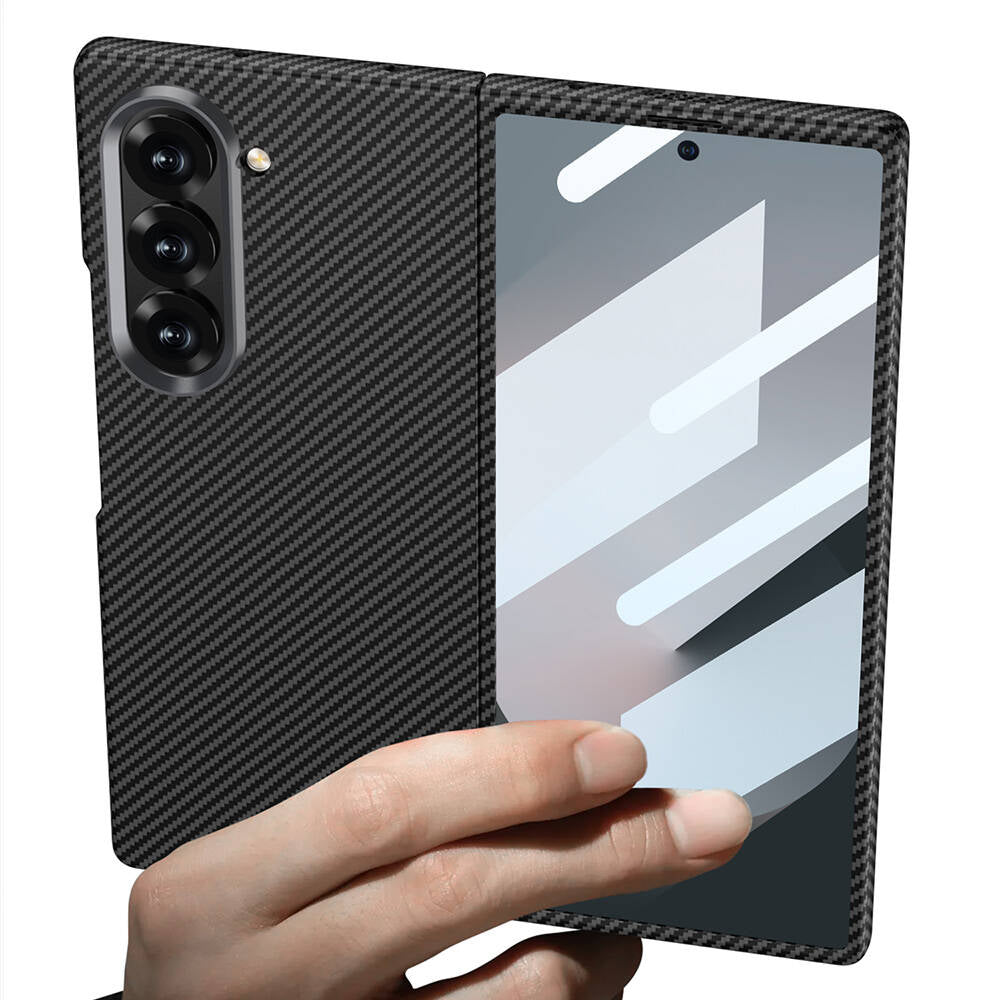 Galaxy Z Fold 6 Kılıf Kamera Korumalı Karbon Fiber Tasarımlı Arka Yüzey Zore Kıpta Karbon Kılıf