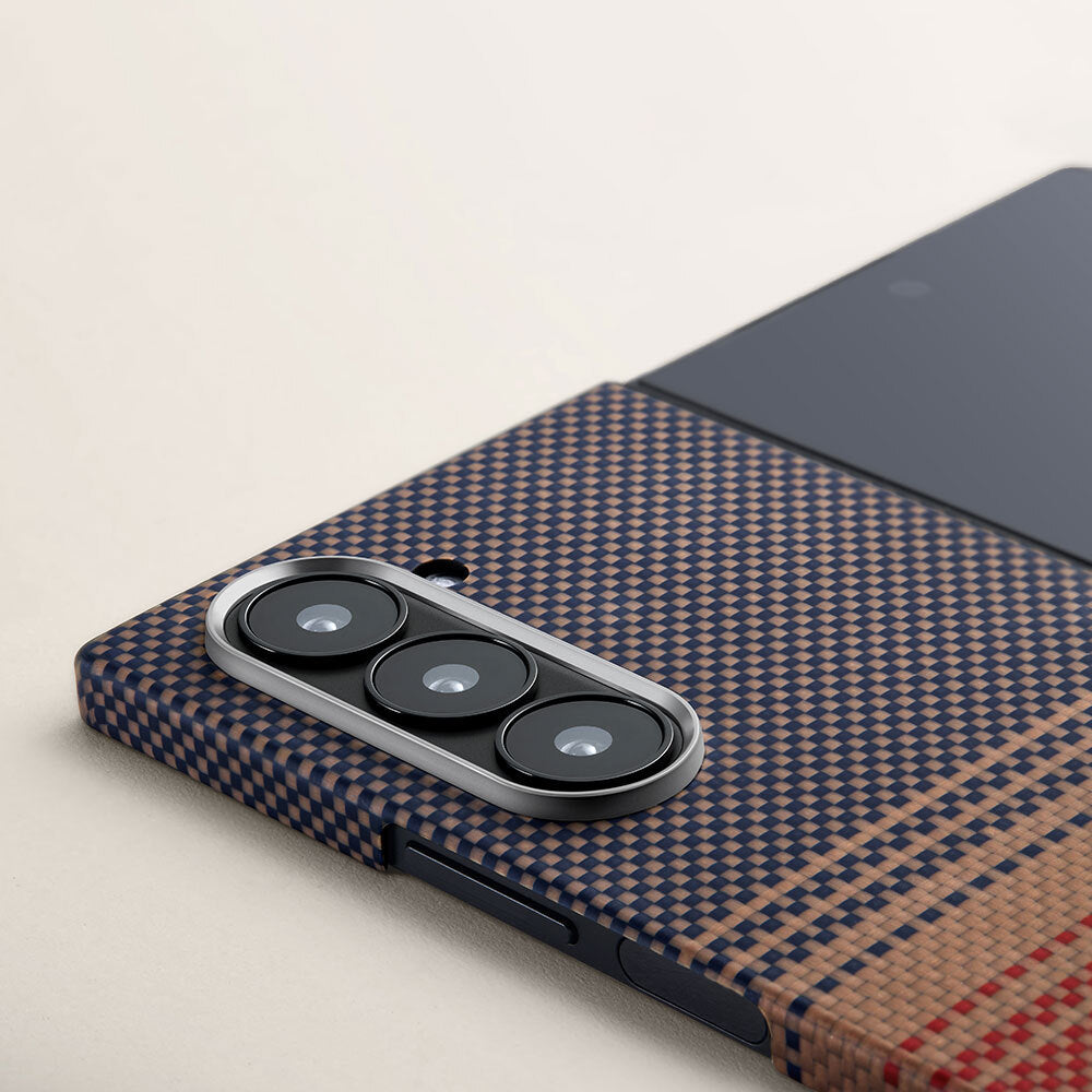 Galaxy Z Fold 6 Kılıf M-safe Şarj Özellikli Aramid Karbon Fiber Pitaka Tactile Woven Sunset-Moonrise Serisi Sunset Kılıf