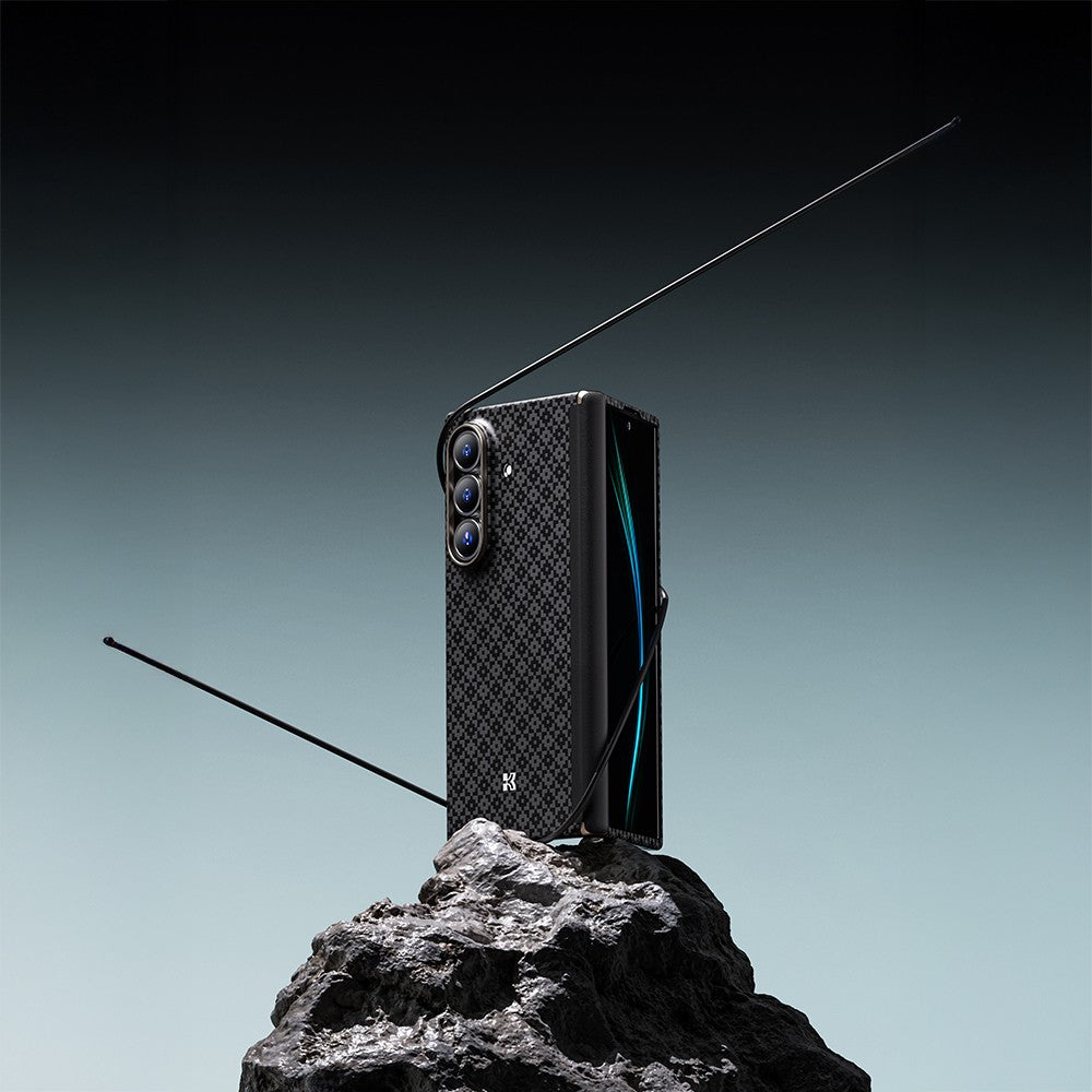Galaxy Z Fold 7 Benks ArmorAir ArmorGrid Grand Combo Üçlü Aksesuar Seti (Ön Arka Kevlar Karbon Kılıf + Ekran Koruyucu)