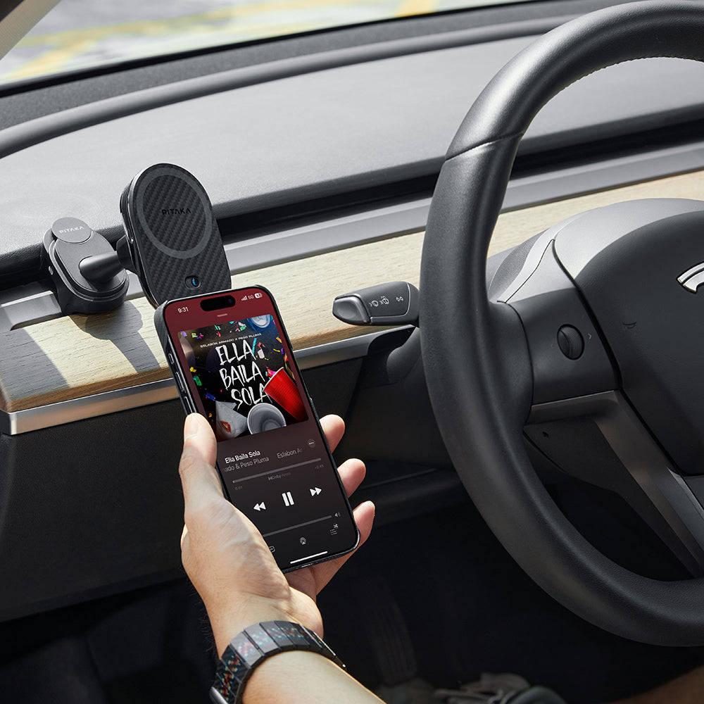 Pitaka MagEZ Pro 2 M-safe Şarj Özellikli Qi2 Tesla Model Y ve Model 3 Uyumlu Aramid Fiber Araç Telefon Tutucu