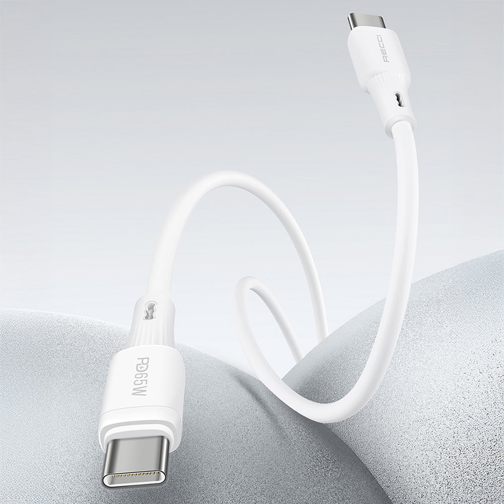 Recci RC123E Type-C PD GaN Teknolojili Mini Hızlı Şarj Seti 65W 1M