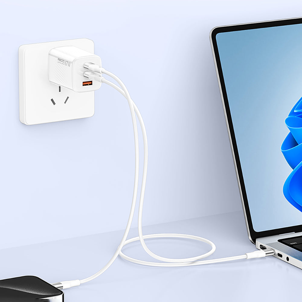Recci RC85E GaN Teknolojili Hızlı Şarj Başlığı USB-A to Type-C PD 67W Kablolu Şarj Seti