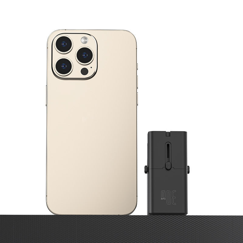 Recci RCG-P07 Çoklu Universal US/UK/EU/AU Uyumlu Şarj Adaptörü 30W