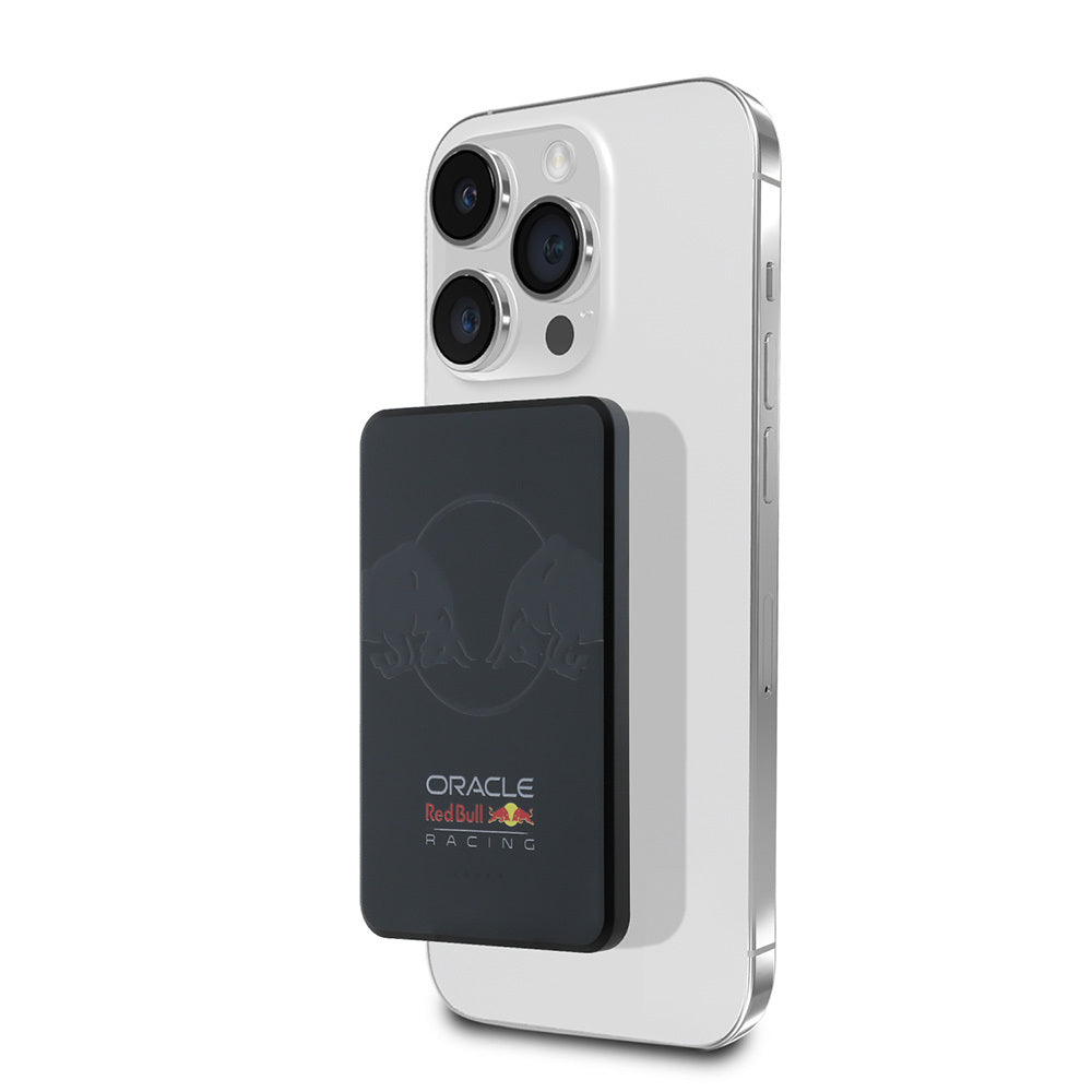 Redbull Orijinal Lisanslı M-safe Şarj Özellikli Dijital LED Göstergeli Çift Boğa Baskılı Powerbank 5000mAh 15W